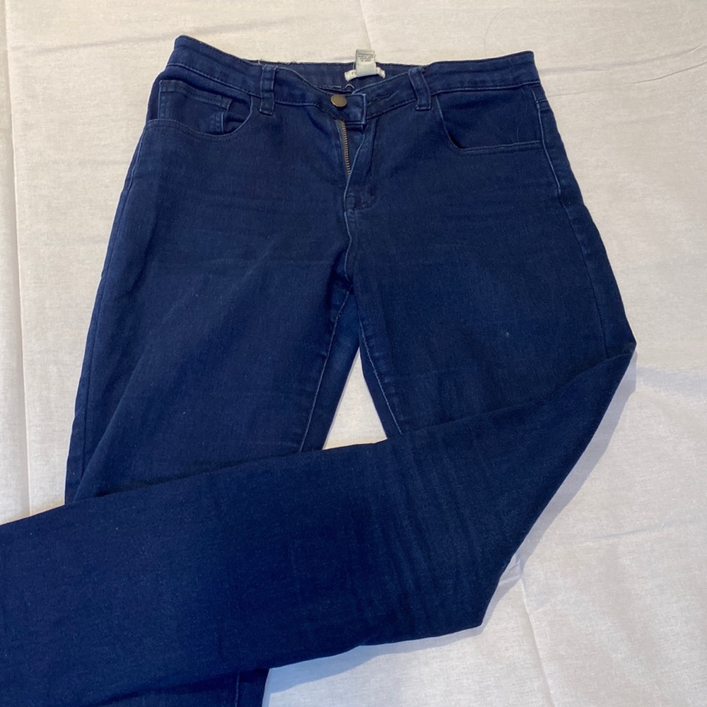 Blue skinny jeans